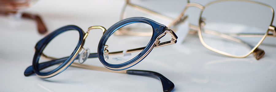 Găsiți perechea perfectă de ochelari cu lentilele potrivite  