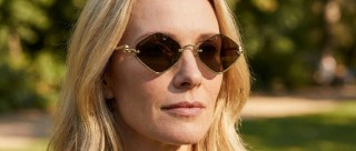 Gucci GG1604S 002 53 Imagine generată