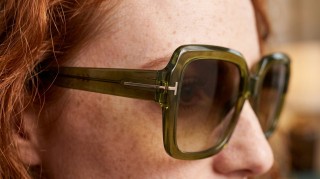 Tom Ford Kaya FT1082 51F 54 Imagine generată